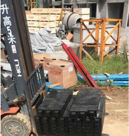 叉車卸對重鐵